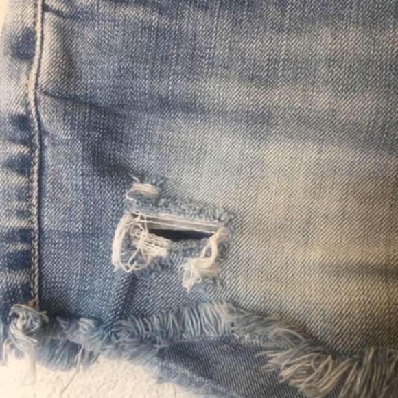Blank NYC Cut Off Distressed Shorts Raw Hem - Picture 8 of 11